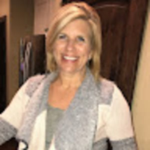 Meet your Posher, Lauralyn